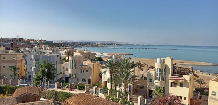 Amazing apartment with beautiful view in Fanadir Bay