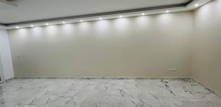 Exclusive with Queen T Investment flat in Fanadir Bay