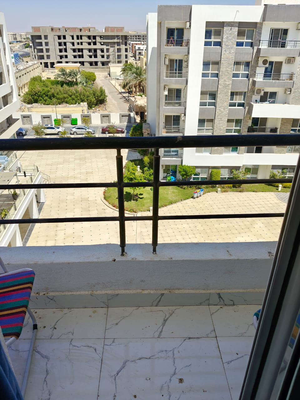 2-Bedroom Pool View Apartment For Sale In Fanadir Bay 5th Floor - Image 12